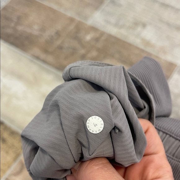 Lululemon Dance Studio Crop II *Unlined 20" Gray Purple Size 4 - Picture 7 of 8